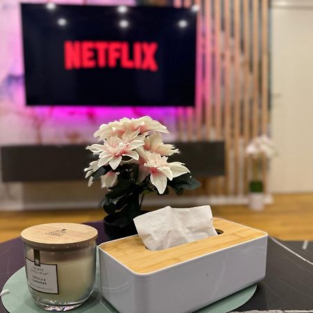 Best Central Apartment - Am Marktplatz - Up To 5 - Next To Frankfurt And Hanau - Coffee And Snacks - Netflix, Prime, Disney Nidderau Экстерьер фото