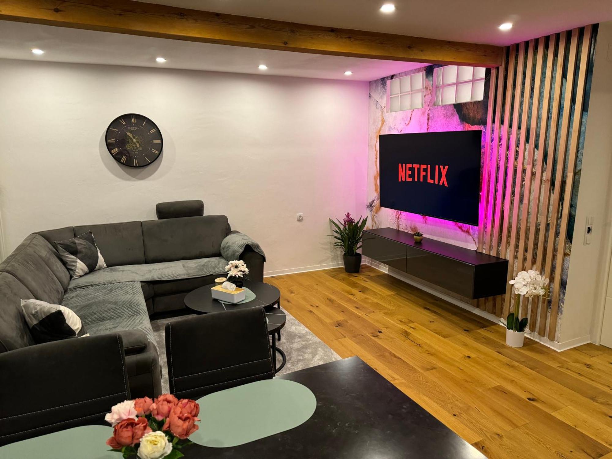 Best Central Apartment - Am Marktplatz - Up To 5 - Next To Frankfurt And Hanau - Coffee And Snacks - Netflix, Prime, Disney Nidderau Экстерьер фото